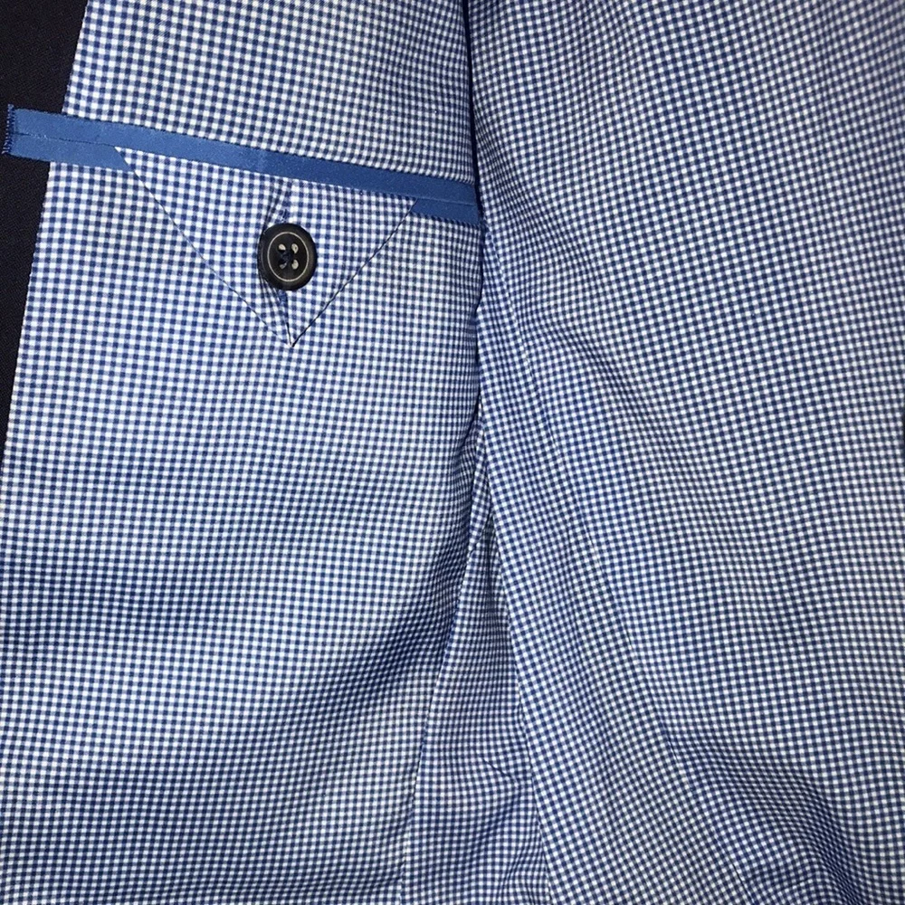 NWOT Men’s Egara Suit Jacket